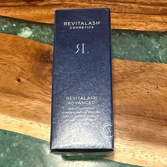 RevitaLash Advanced Eyelash Conditioner NEW